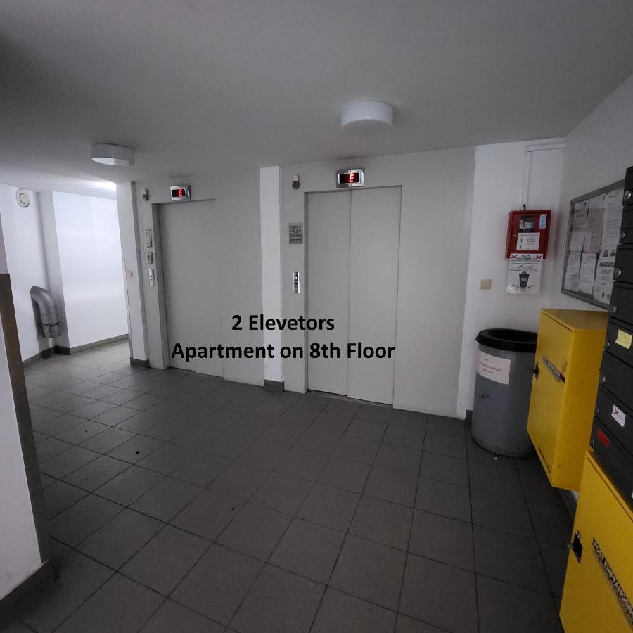 Lovely For 4 On The Danube River - Private Parking Apartment Wien
