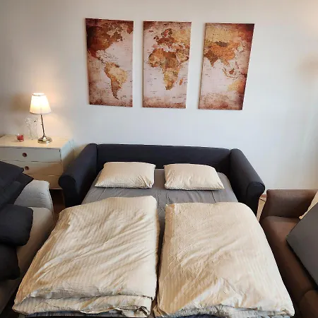 Lovely Apartment For 4 On The Danube River - Private Parking Wien Exterior foto