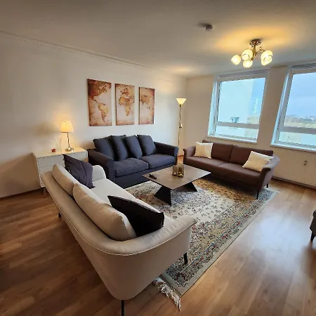 Lovely Apartment For 4 On The Danube River - Private Parking Wien Exterior foto